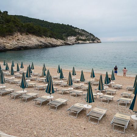 La Finestra Sul Mare - Antonella Apartment เวียสเต ภายนอก รูปภาพ